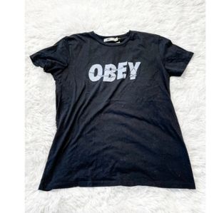 OBEY tied short sleeve tshirt